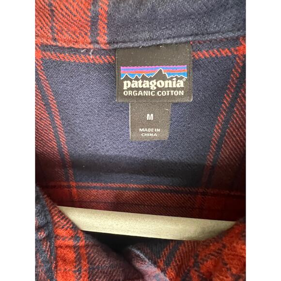 Patagonia Long-Sleeved Fjord Flannel button Up Shirt Medium Navy & Red - Picture 2 of 14